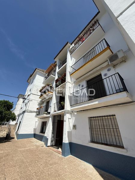 Foto 3b235a82-9bda-4075-abf6-9347ca4df7cf. Piso  en venta en Bosque (El)