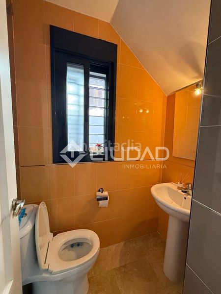 Foto 9d4d1f24-4365-4fad-9174-e51daaa706eb. Casa a Avenida de Rota Chipiona