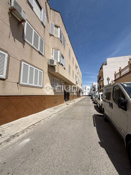 Foto 4df54e0e-771b-42c2-8dd7-34dd73513876. Pis a Centro Chipiona