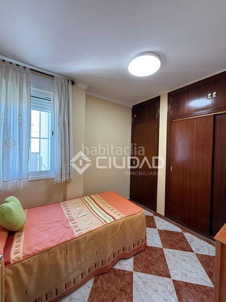 Foto b711073c-61be-4382-8b71-34f38fcf2a0f. Pis a Centro Chipiona