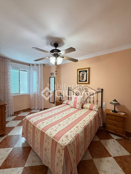Foto fd8296b2-82a4-4968-87ce-e20e5bddd7f9. Pis a Centro Chipiona