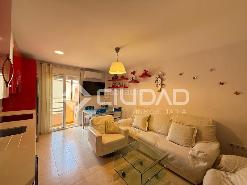 Foto 4a2c68f8-18c1-4b38-8b85-7efed29d1db3. Piso  en venta en Playa de la Regla Chipiona