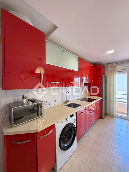 Foto b2d04cea-8e69-4fb4-b5a5-c44eff21a317. Piso  en venta en Playa de la Regla Chipiona