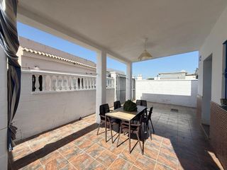 Masia a Las Tres Piedras - Costa Ballena. Parcela rústica con 2 viviendas en venta
