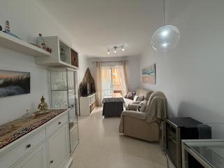Pis a Puerto Deportivo. Estupendo piso en venta