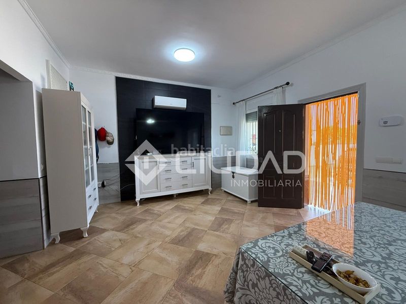 Foto d326e6d4-00b7-4fa5-8895-ff4e06d69ed9. Casa amb aparcament a La Laguna Chipiona