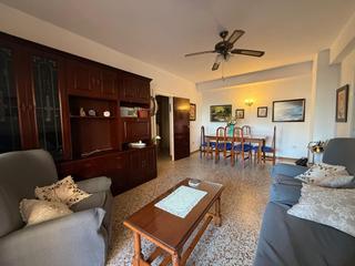 Appartement à Playa de la Regla. Piso en planta baja zona regla
