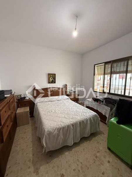 Foto 2f68b824-048a-4962-8204-6b2d1d22cd77. Casa a Centro Chipiona