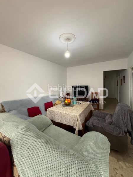 Foto f0c99087-2290-46f8-b53a-37ef8f97df5a. Casa a Centro Chipiona