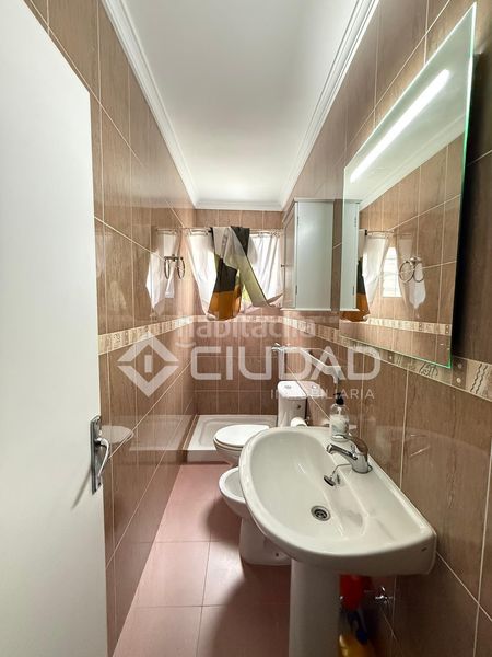 Foto 86d393c8-74de-468d-b134-e883780bc6d5. Dúplex duplex en venta en Santuario Chipiona