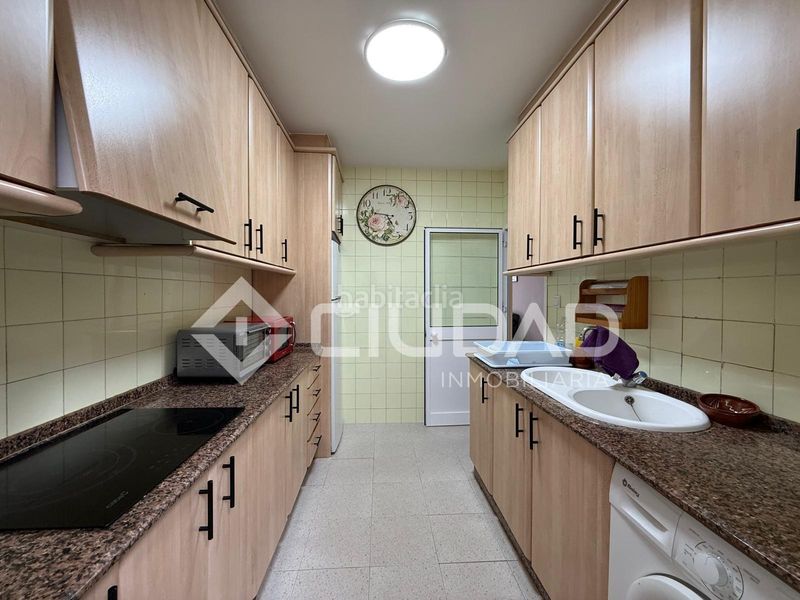 Foto a7a906f9-ef62-4a9e-8ad1-c4d3ac4c7bd1. Dúplex duplex en venta en Santuario Chipiona