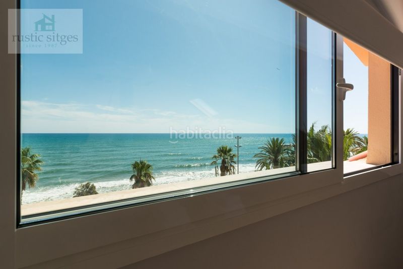 Foto 16e35438-e4c4-430a-b5a1-7eedb26f8a17. Chalet en passeig maritim 37 venta privada consulte condiciones en Sitges