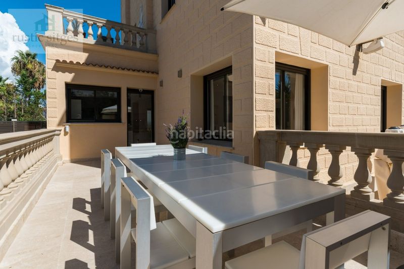Foto 410e4593-8985-4104-b159-3bb4431bfeb8. Chalet en passeig maritim 37 venta privada consulte condiciones en Sitges