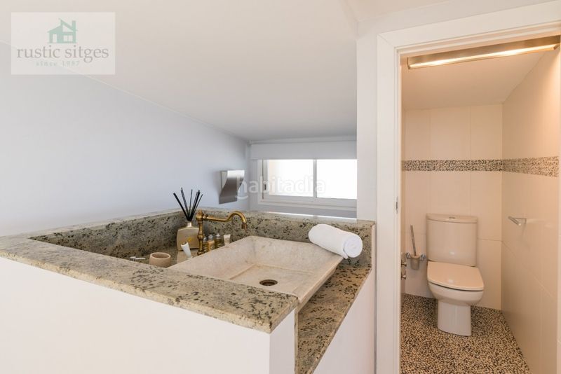 Foto 496618cc-56c8-44f8-8b25-cff8a13a9f87. Chalet en passeig maritim 37 venta privada consulte condiciones en Sitges
