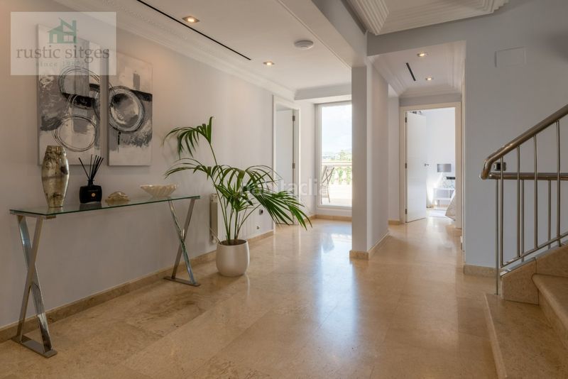 Foto 6073fe29-cd2d-4b74-a51d-281f4979740a. Chalet en passeig maritim 37 venta privada consulte condiciones en Sitges