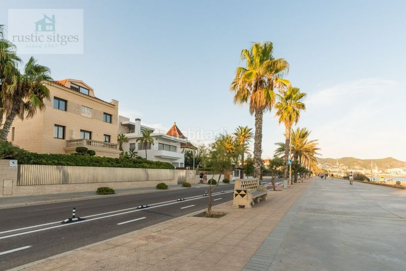 Foto 68c06876-588a-41c3-98f6-6f0bbea7bd41. Chalet en passeig maritim 37 venta privada consulte condiciones en Sitges