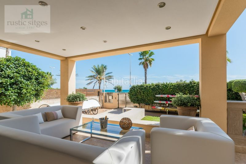 Foto 7486d804-3b4a-4fe7-96ee-80ce4c82372a. Chalet en passeig maritim 37 venta privada consulte condiciones en Sitges
