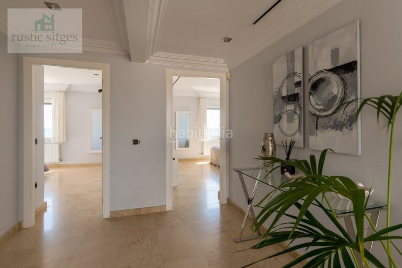 Foto 93f0bf0b-81bf-4210-b286-a1d2dc5dfbe2. Chalet en passeig maritim 37 venta privada consulte condiciones en Sitges