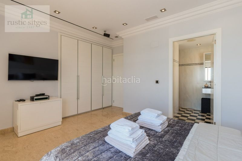 Foto 9564eb65-c113-4914-a06d-5e78c9ce083a. Chalet en passeig maritim 37 venta privada consulte condiciones en Sitges
