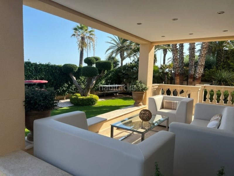 Foto 9a233545-f7cc-4b54-87a6-ad70cf2a4ba4. Chalet en passeig maritim 37 venta privada consulte condiciones en Sitges