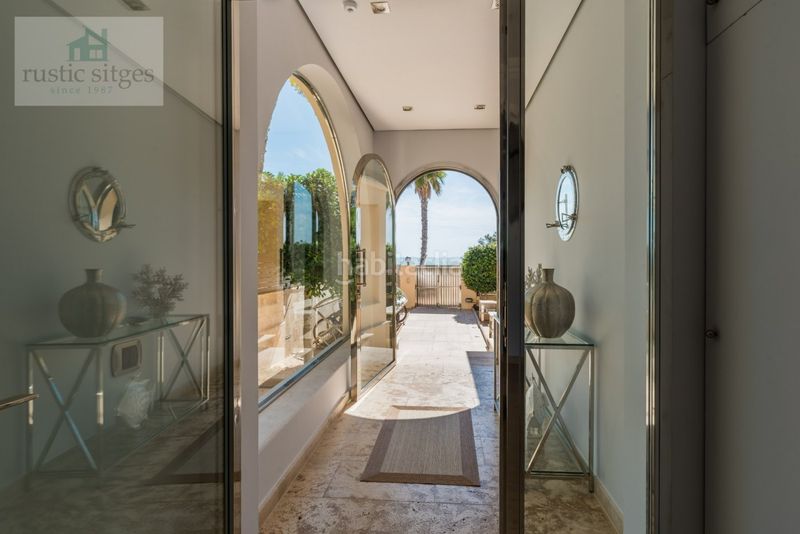 Foto c3590f7d-535c-4180-b275-330c26ae0d1e. Chalet en passeig maritim 37 venta privada consulte condiciones en Sitges