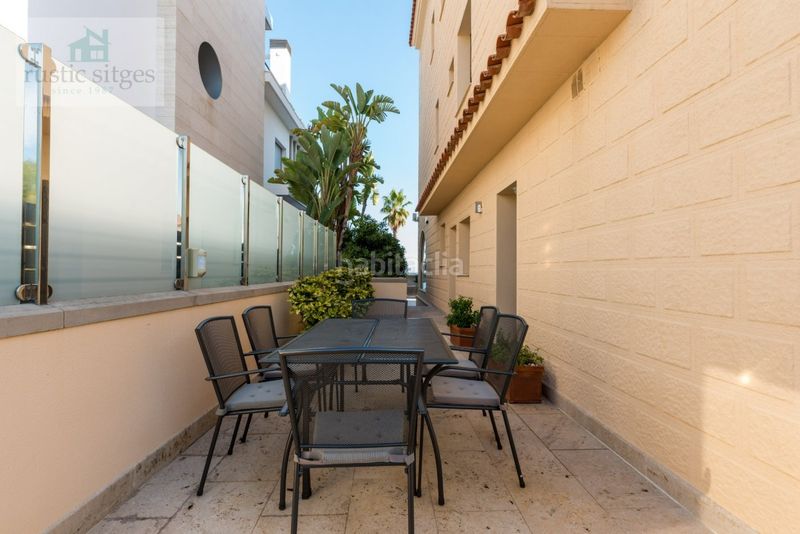 Foto ccd12d37-370f-491c-92f9-edc620248f4b. Chalet en passeig maritim 37 venta privada consulte condiciones en Sitges