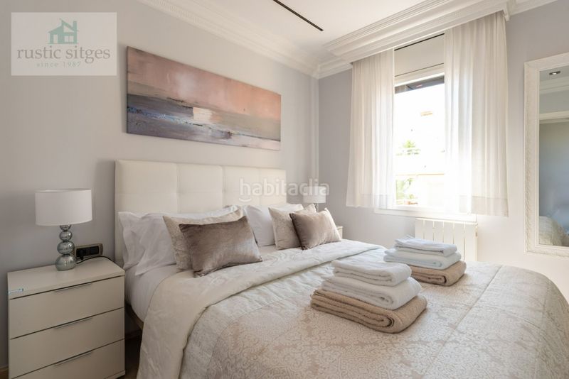 Foto d4cb8c87-9c38-4c86-9f0d-50e32a9b483e. Chalet en passeig maritim 37 venta privada consulte condiciones en Sitges