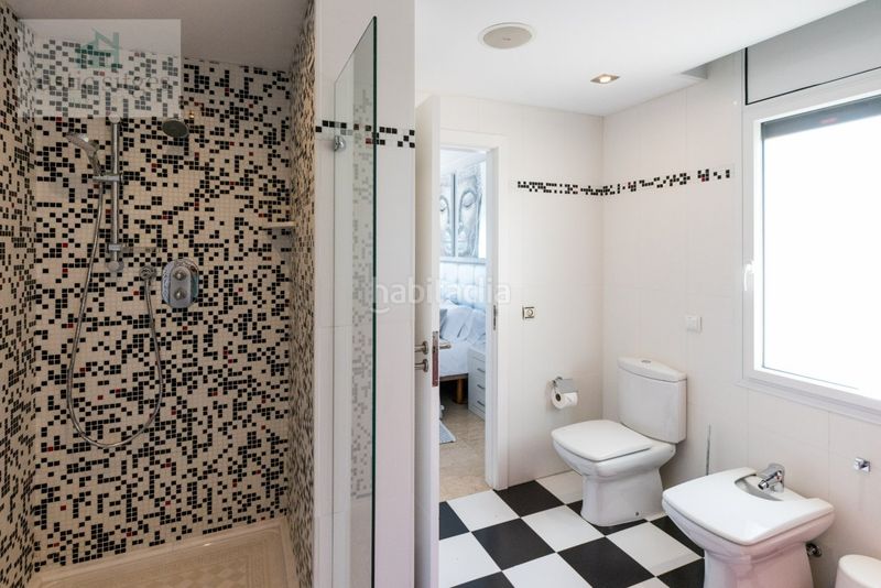 Foto e7bccbad-3fd6-4d66-b625-d501735942a0. Chalet en passeig maritim 37 venta privada consulte condiciones en Sitges
