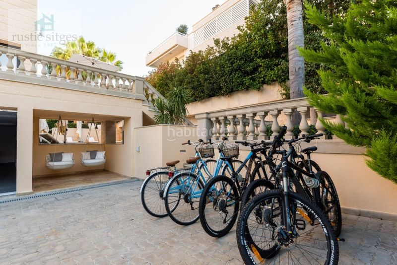 Foto f7872cbf-04ab-45e9-a962-457cc4b0a1b6. Chalet en passeig maritim 37 venta privada consulte condiciones en Sitges