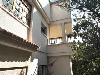 House in Segur de Calafell Nucli Urbà. Casa para reformar con gran potencial