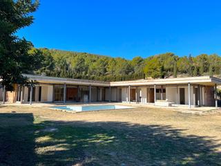 Casa a Albinyana. Chalet con equipamientos  hipica