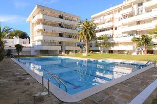 Appartement à Centre. Apartamento en sitgescentro con zona comunitaria