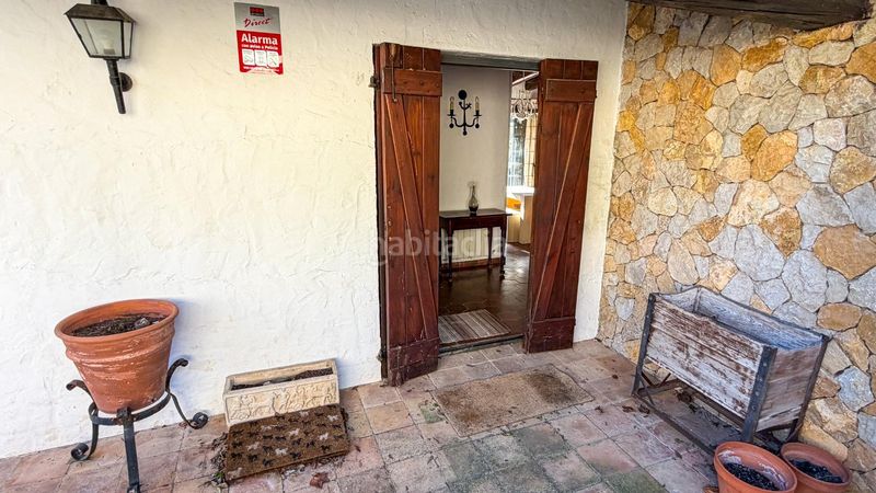 Foto b135a5da-2cc6-4a60-a07b-f9b9ddb7a8b4. Casa amb aparcament a Olivella