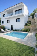 Maison dans Levantina - Montgavina - Quintmar. Vivienda unifamiliar con piscina