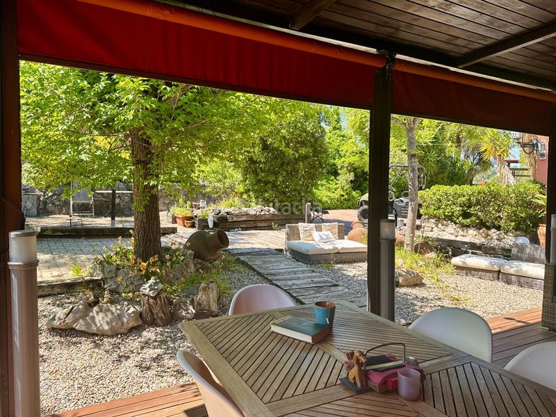 Foto b8fcd9e9-dd55-4b95-abda-cd574811d7b7. Casa amb aparcament piscina a Olivella