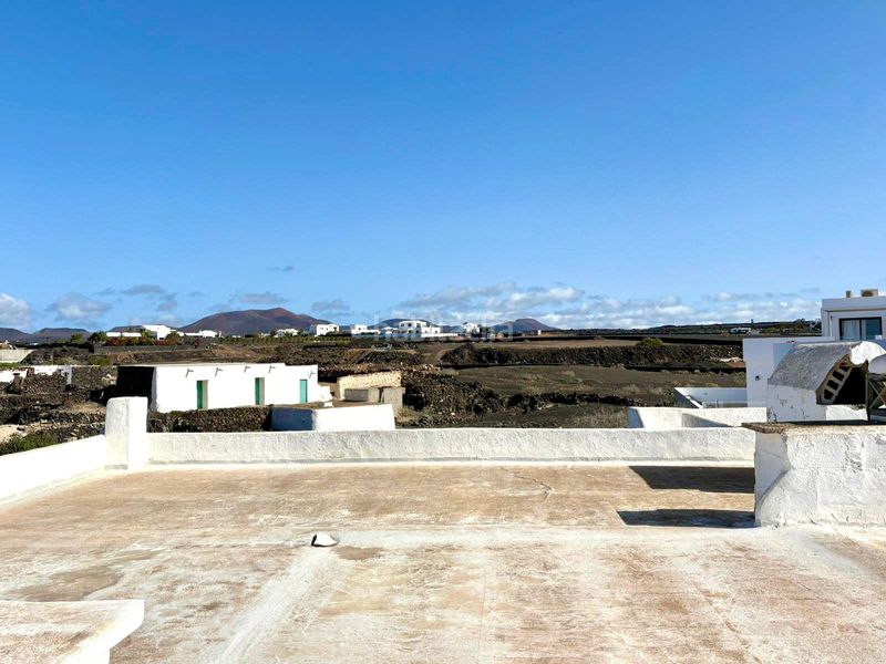 Foto 3997a5f9-3b3a-46d9-88c3-eafae7c43976. Casa a Yaiza pueblo Yaiza