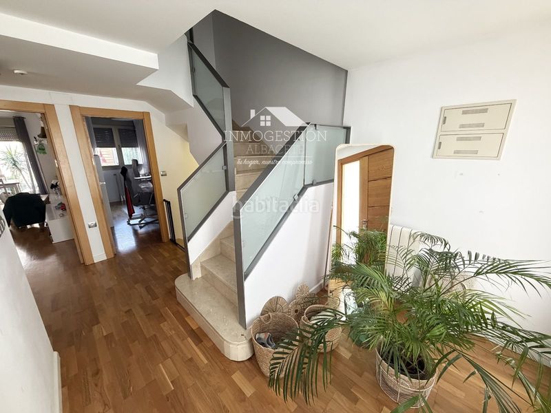 Foto a1d583b1-5c03-4b49-bab5-340959b37723. Casa adosada adosado en venta zona medicina en Facultad de Medicina Albacete