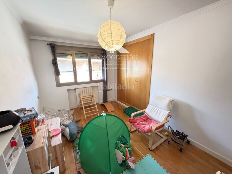 Foto ca14a05e-5e4e-4063-9fd4-0a5fb61bf2c9. Casa adosada adosado en venta zona medicina en Facultad de Medicina Albacete