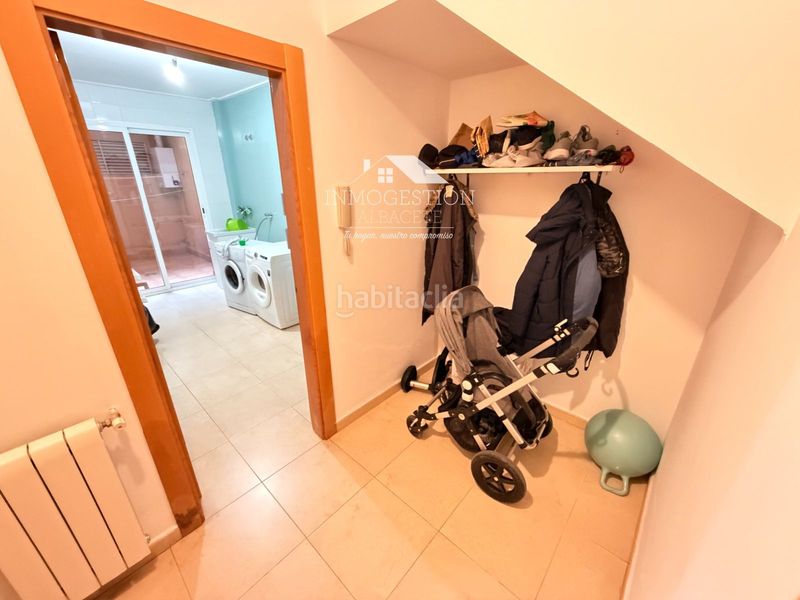 Foto ccf82f33-d4d2-435d-aa3a-77e5d6539fbc. Casa adosada adosado en venta zona medicina en Facultad de Medicina Albacete