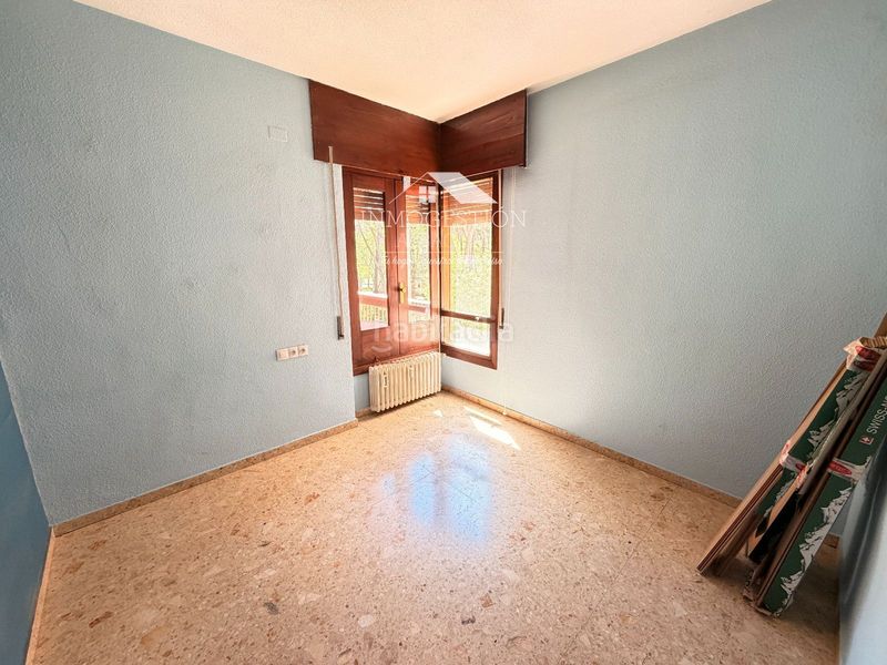 Foto bb6bffc3-ab75-4f87-ba39-3662f7a4eea5. Flat with heating parking in Centro Albacete