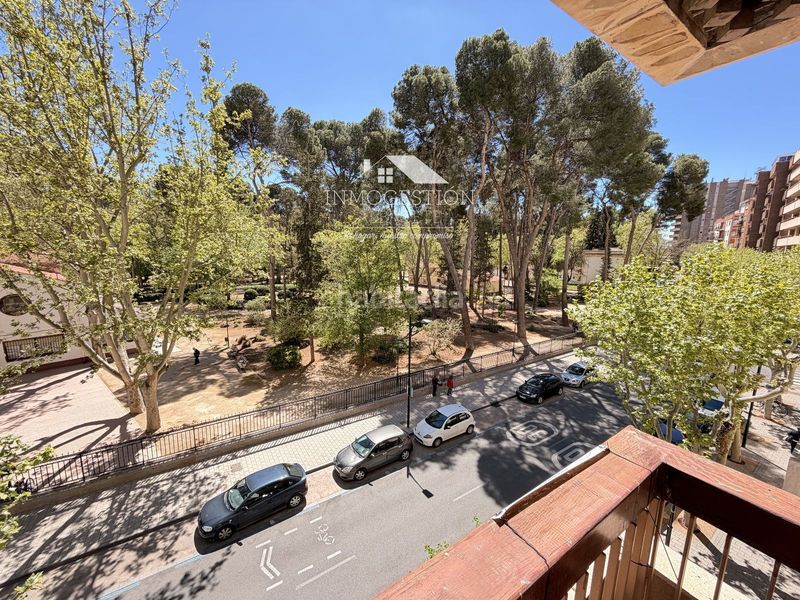 Foto d2afafaa-b38c-4836-a0e2-a31be963ae5a. Flat with heating parking in Centro Albacete