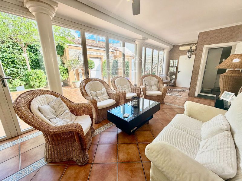 Foto 4a597bd7-13ef-409c-bda0-e17166de449e. Casa amb calefacció aparcament a Ensanche - Franciscanos Albacete