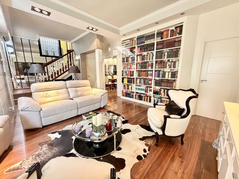 Foto 5390033b-880f-4eb3-b888-83b729ef633e. Casa amb calefacció aparcament a Ensanche - Franciscanos Albacete