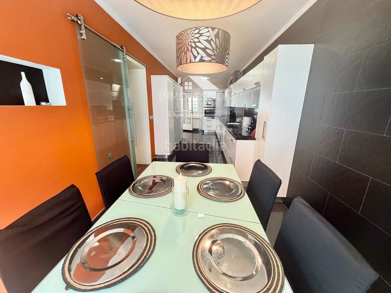 Foto 5d4c9ae4-b82d-4a64-8a5c-80a6ef1bf894. Casa amb calefacció aparcament a Ensanche - Franciscanos Albacete