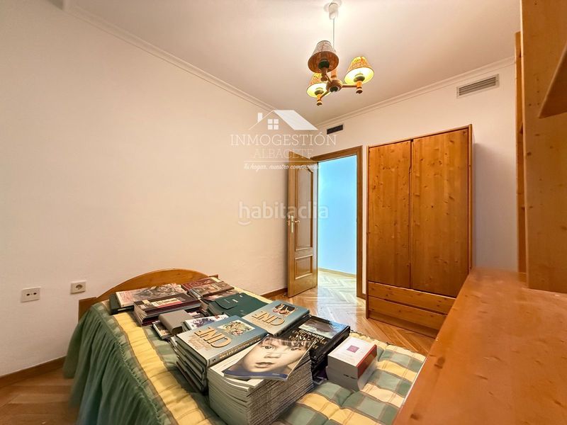 Foto 127d4970-224d-4199-9ccb-2bf0437b4507. Rent flat with heating parking in Centro Albacete
