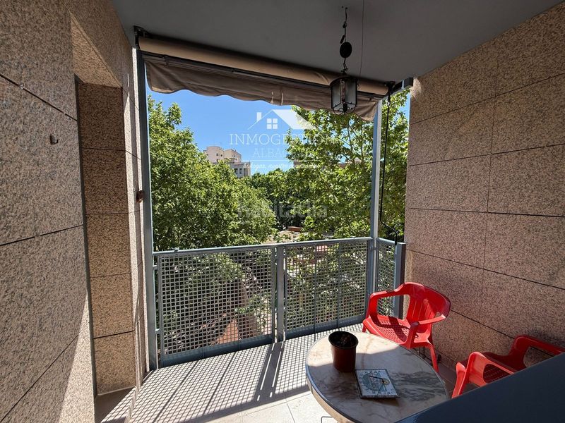 Foto ce20150a-7bfc-4e55-b212-3d8ead006913. Rent flat with heating parking in Centro Albacete