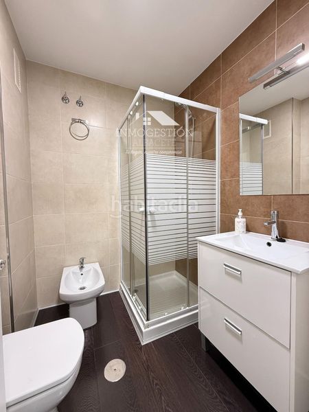 Foto 4efc877e-6c4f-41b9-9703-d734d8ab02b6. Rent flat with heating in Centro Albacete
