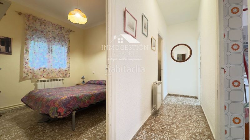 Foto e9fe094e-6be2-488c-84b1-434f6bd7b7cc. Xalet amb calefacció aparcament a Alcaraz