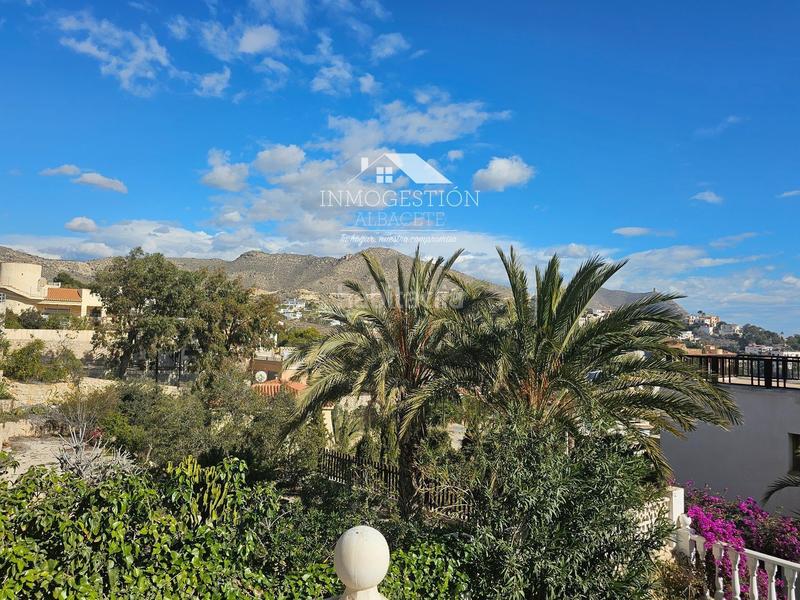 Foto 96a34c4a-da2b-4835-8798-3a9e7581f3de. Casa en el campello en Pueblo Español-Coveta Fumá Campello (el)