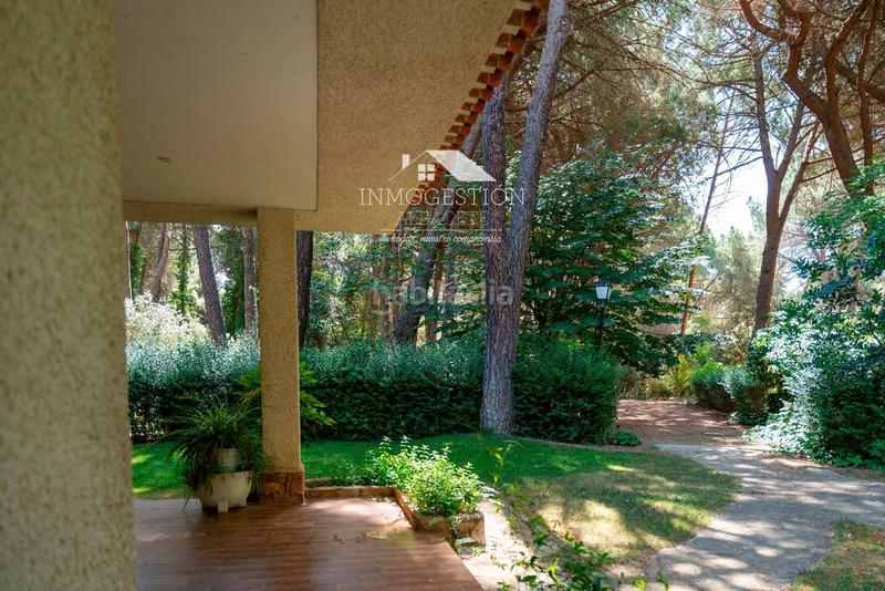 Foto 0dcaa09a-f343-45cc-a2de-b81573f05064. Casa chalet independiente en urbanizacion pinares del jucar en Albacete